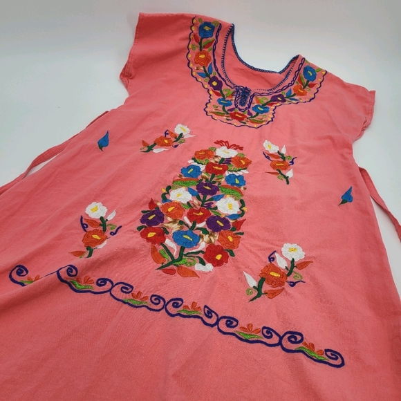 Blooming Floral Oaxacan Cotton Embroidered Dress - Picture 4 of 9